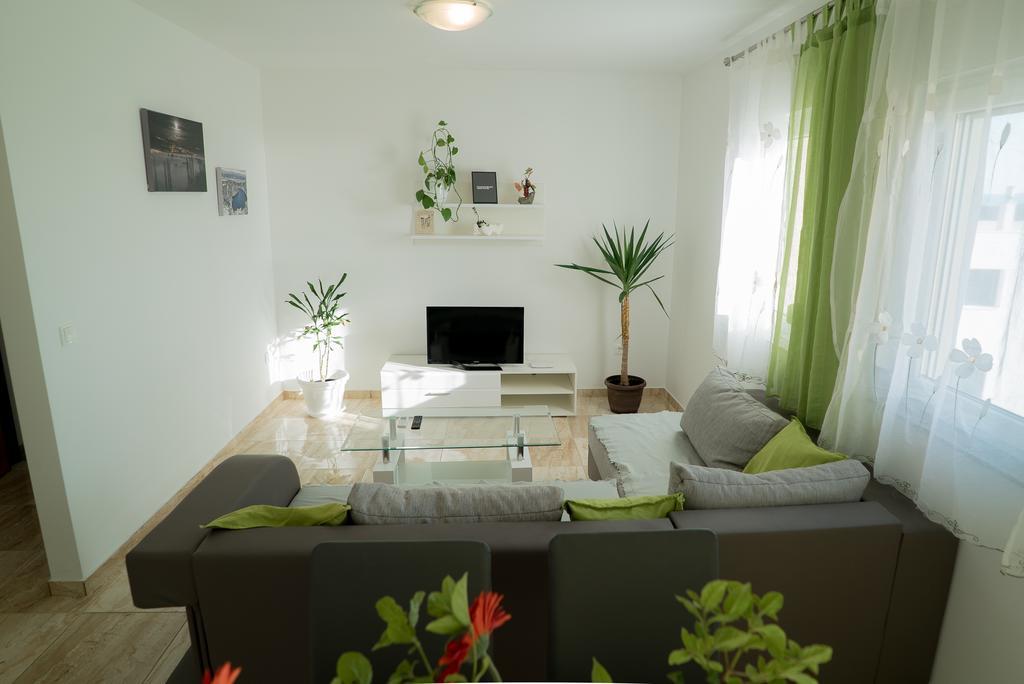 Apartmani Ruzica Μακάρσκα Εξωτερικό φωτογραφία