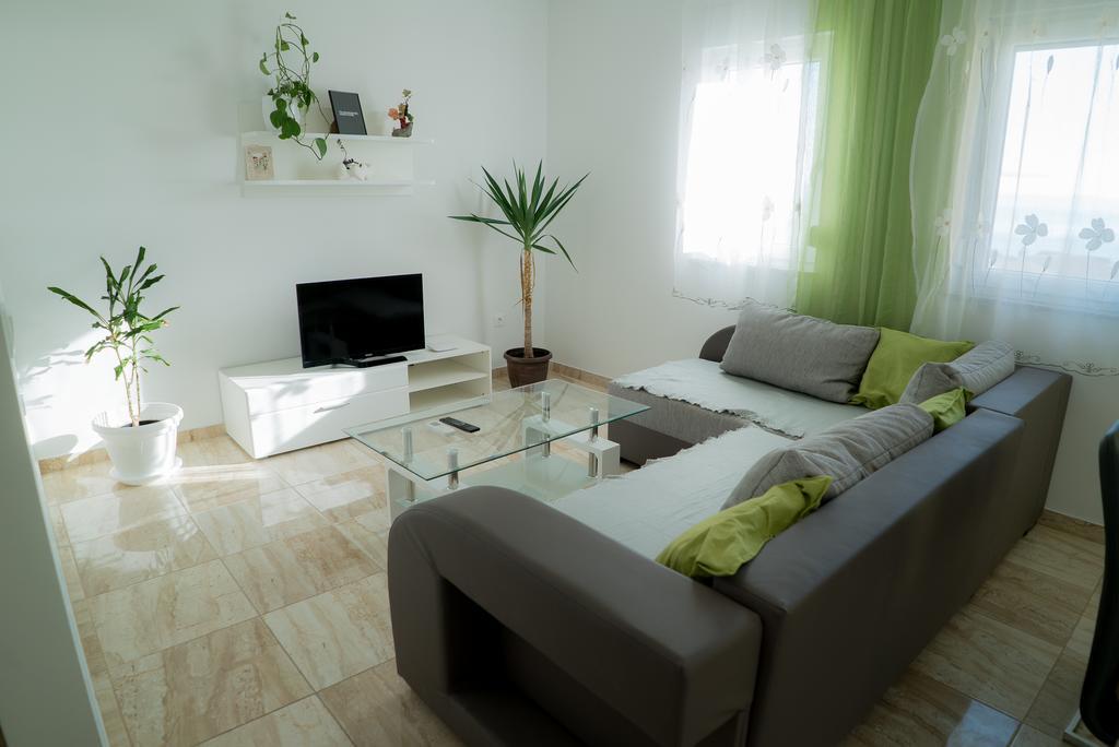 Apartmani Ruzica Μακάρσκα Εξωτερικό φωτογραφία