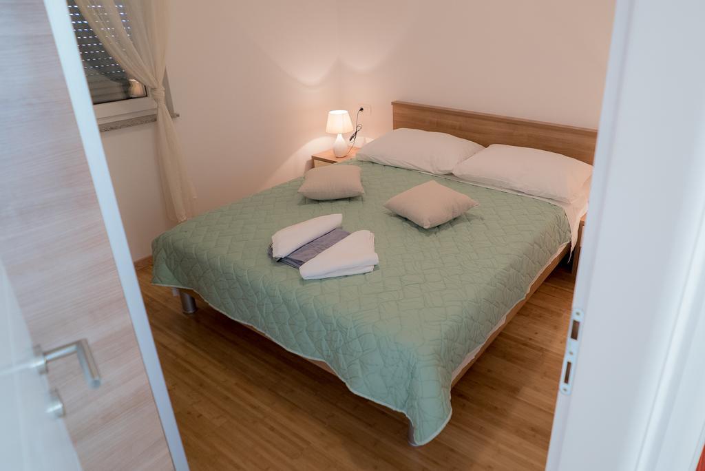 Apartmani Ruzica Μακάρσκα Εξωτερικό φωτογραφία